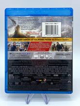 Load image into Gallery viewer, World War Z (Blu-Ray/DVD Combo)
